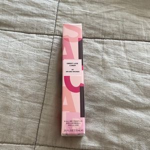 Ariana Grande Perfume- ‘Sweet Like Candy’